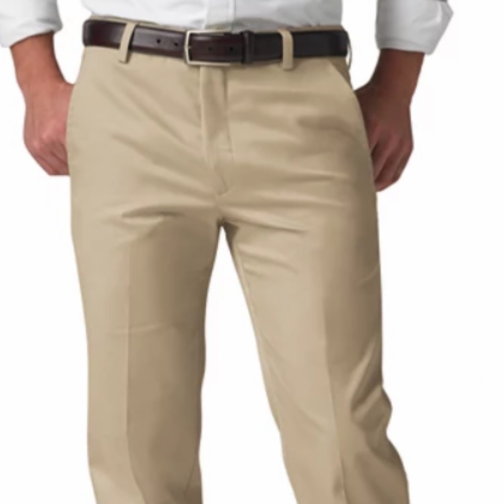 Dockers Slim Fit D1 Flat Front Signature Khaki Size 38 x 29 in color khaki